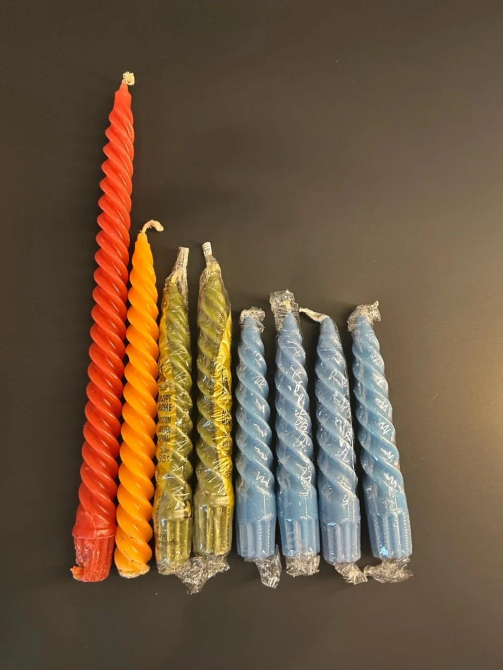 Vintage swirl Candles - Multicolor (Red, Orange, Green, Blue) Lot of 8